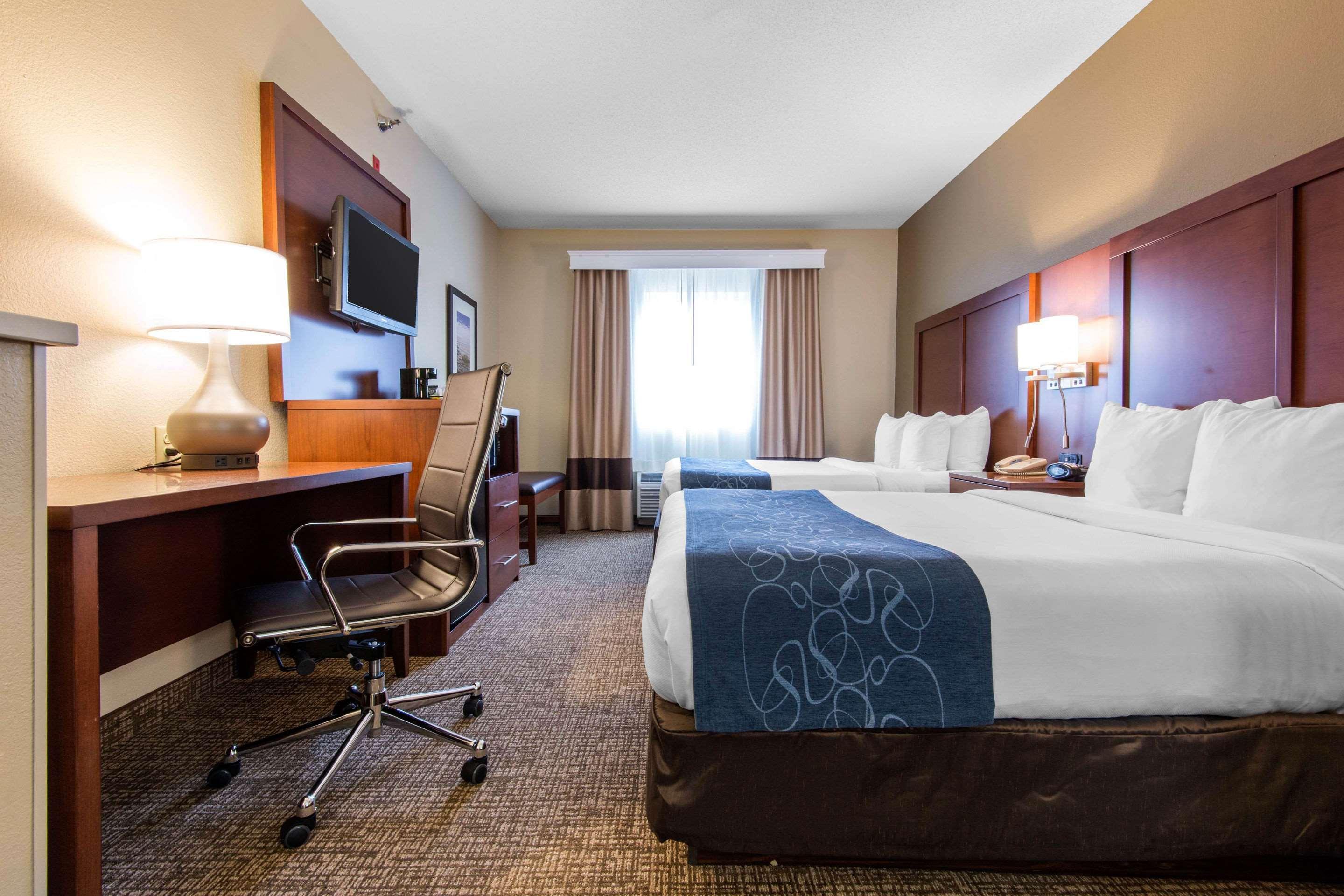 Comfort Suites Rochester Henrietta University Area Exterior foto