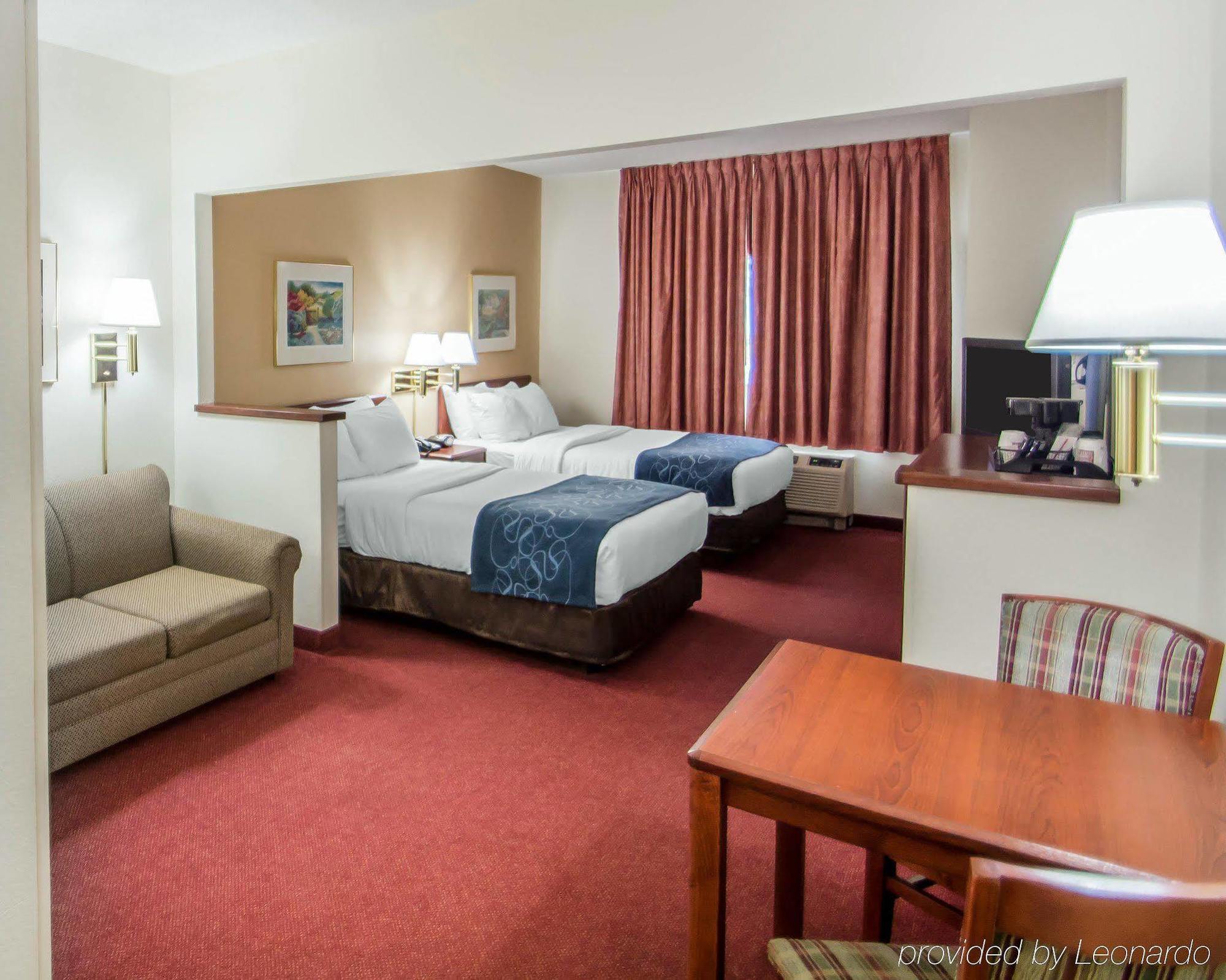 Comfort Suites Rochester Henrietta University Area Exterior foto